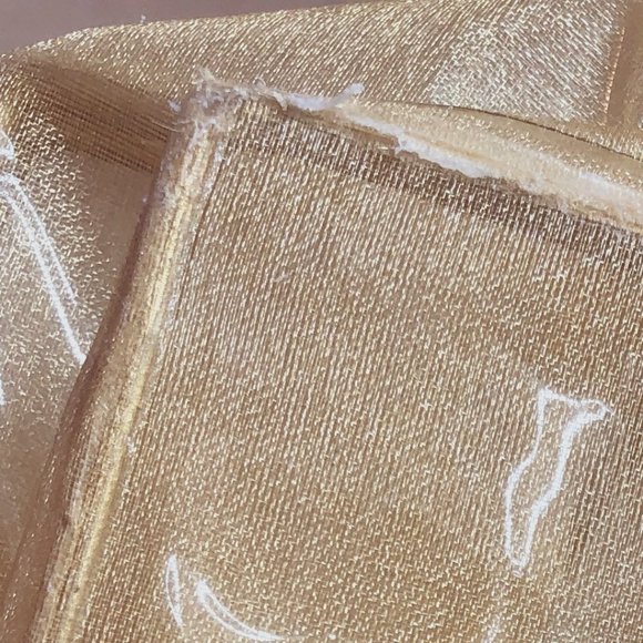 Gold Tote & Bag - Picture 9 of 15